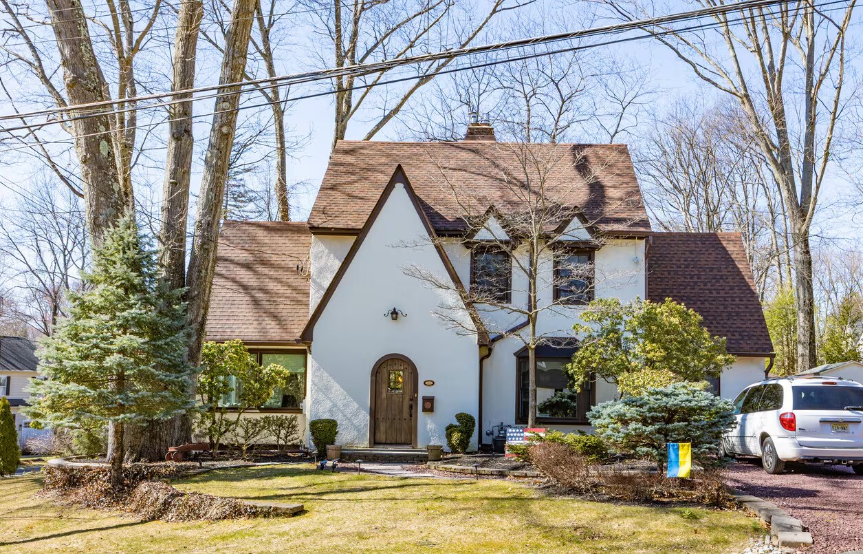 Mountain Lakes Tudor architecture